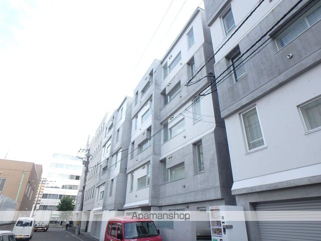 ステラ美術館通の外観写真