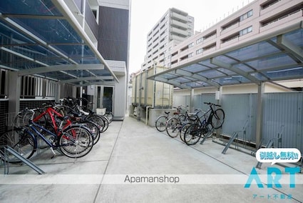 アルト萱町　西棟[1R/25.4m2]の外観5