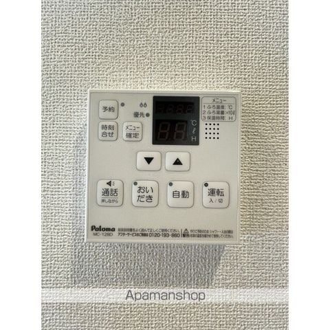 ドゥーエ三ノ輪IIIの内装写真