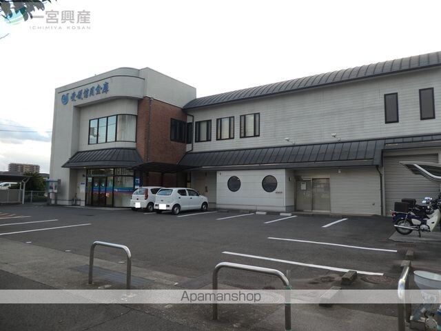サンシャイン桑原[2LDK/53.48m2]の周辺3