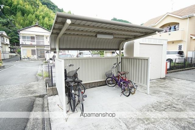 イースターの外観写真