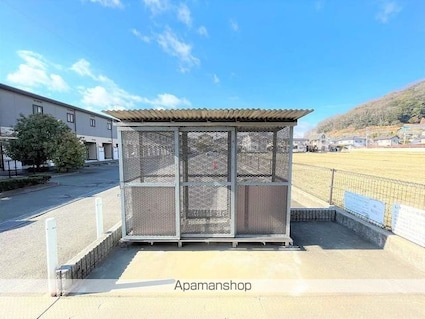 レオパレスメゾン　ジュ　クール[1K/23.61m2]の共用部1