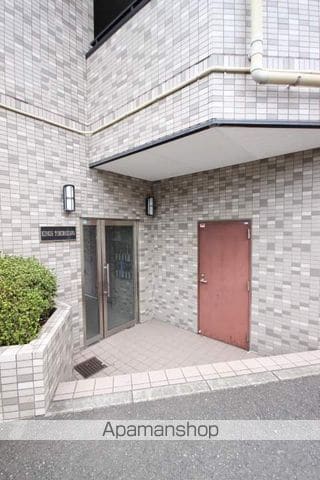 キングス所沢の玄関写真