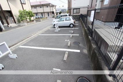 香川県高松市木太町[1K/19.87m2]の駐車場
