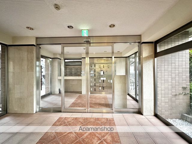 ベラヴィータ下新庄の玄関写真