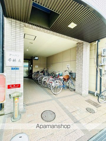 アーバン千林A棟の玄関写真
