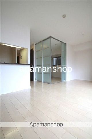 GRANDROUGE谷町六丁目の内装写真