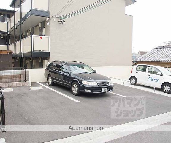 レオパレス東山山麓の外観写真
