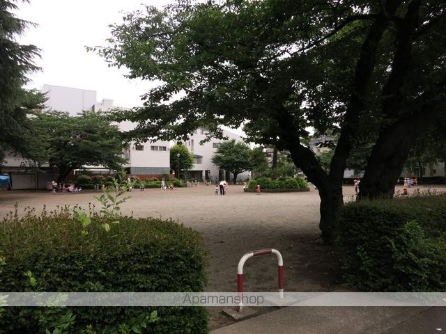 プレジールホーゲンの周辺写真