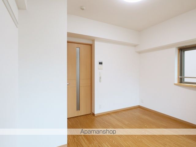 コスモナーレ千種の内装写真