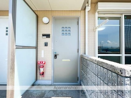 テラスコート東垣生　Ａ棟[2DK/46.68m2]のエントランス2