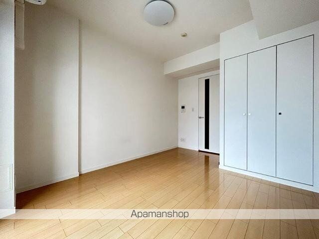 ＫＤＸレジデンス東新宿[1K/21.65m2]のリビング・居間2