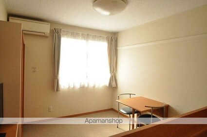 レオパレス重藤[1K/28.02m2]のリビング・居間1