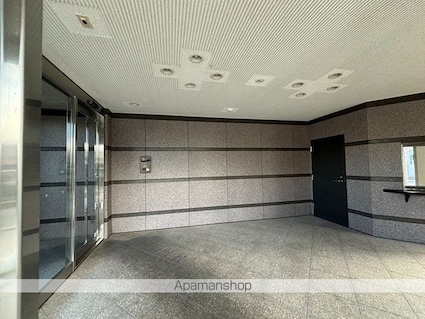 メゾンキャピトル[2LDK/54m2]のロビー