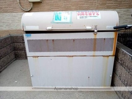 レオパレスＧフォレスト沼袋[1K/22.35m2]の共用部1