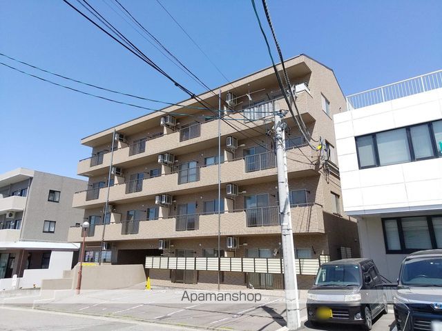 松原マンションの外観写真
