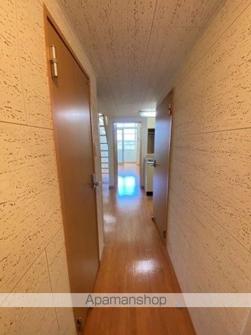 クエストYの内装写真