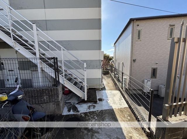 レオパレス高羽の玄関写真