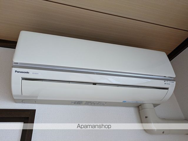 フレグランス衣笠の内装写真