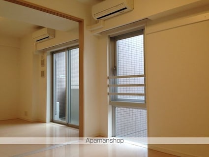 東京都世田谷区用賀２丁目[1LDK/41.8m2]のリビング・居間2