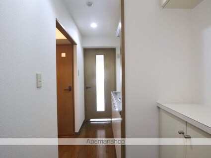 メゾン・ド・ビジェ[1K/24.23m2]の玄関