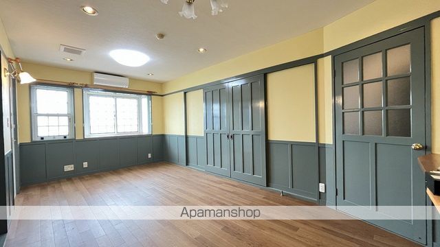 開発ガーデンスクウェアの内装写真