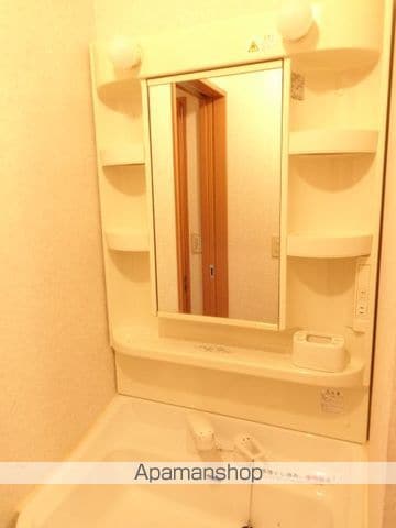 ラインストリームの内装写真
