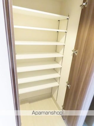 オーキッドレジデンス住吉[1R/25.53m2]の玄関