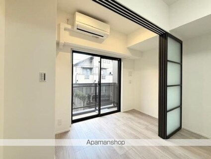 エレミ本蓮沼[2K/25.25m2]のリビング・居間3