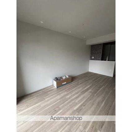 Ｔｈａｍｅｓ　ｇａｒｄｅｎ　ｐｌａｃｅ[1LDK/36.8m2]のリビング・居間1