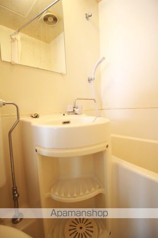 下石井清水ビルの内装写真