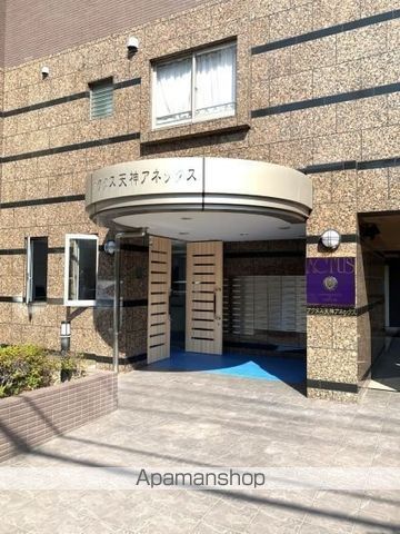 アクタス天神アネックスの玄関写真