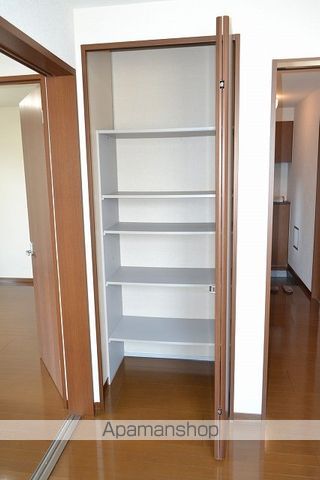 フォンテーヌ東ABCDの内装写真