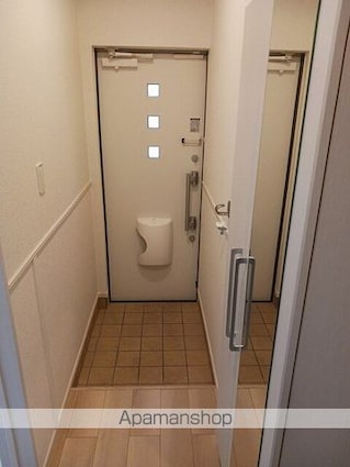 エレガンテ[1LDK/44.02m2]の玄関