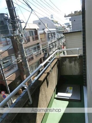 前田ビル[1DK/40.16m2]の玄関
