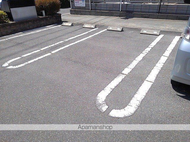 クレメント・エスの外観写真