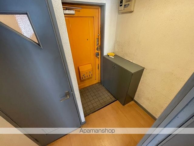 鹿児島市谷山線 武之橋駅 徒歩5分 4階建 築38年の内装写真