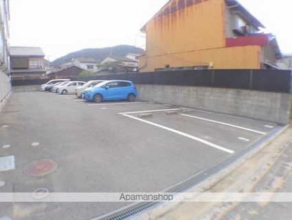 レオパレスＡ＆Ｋ　高松[1K/19.87m2]の駐車場
