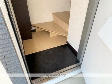 レオネクストオ　モンターニュＡ[1K/34.88m2]の玄関