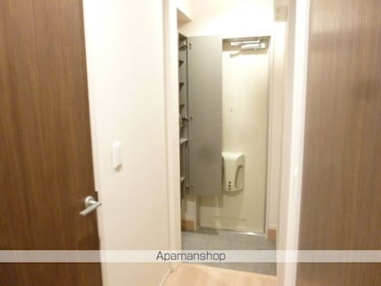 ドミールジュン[2LDK/52.53m2]の玄関