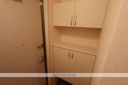 オッツ多治米[2LDK/53.98m2]の玄関