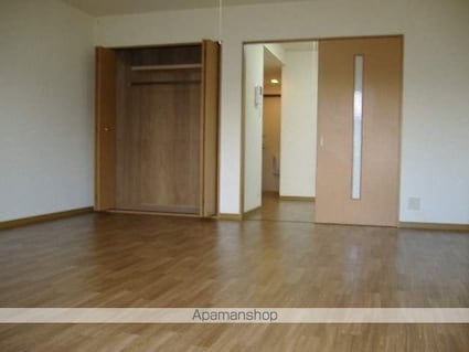 Ｖｉｅｗ　Ｃｒｅｓｔ[1K/40.5m2]のリビング・居間