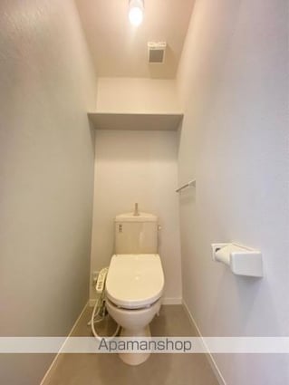 ウィステリア[2LDK/64.4m2]のトイレ