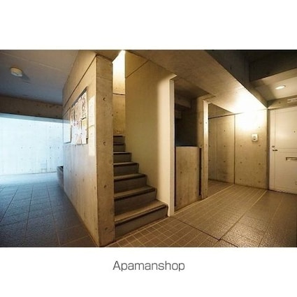 アーク板橋[1R/18.47m2]のエントランス1