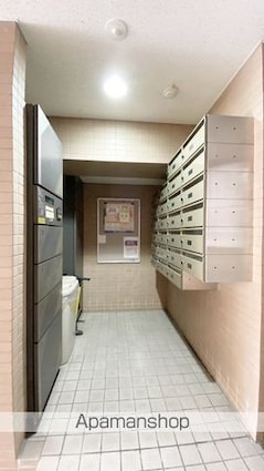 岡山県岡山市北区野田屋町２丁目[1R/25m2]のエントランス