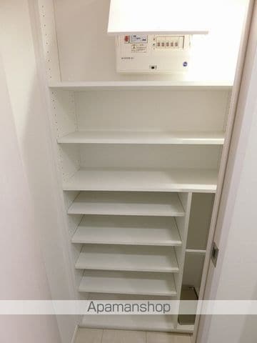 ワンルーフレジデンス西日暮里の内装写真