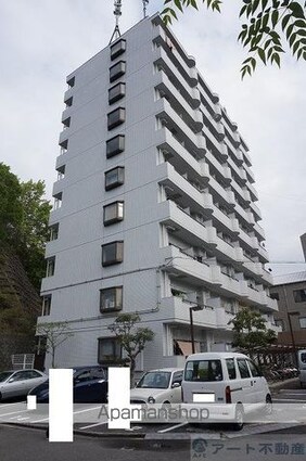 オクタワーズ松山道後[1K/24.69m2]の外観3