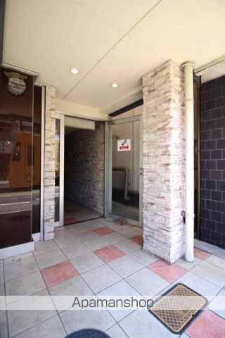 サンジェルマン中納言の玄関写真