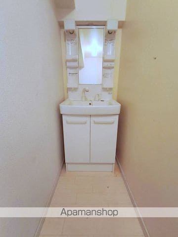 ダイニマンション江平の内装写真