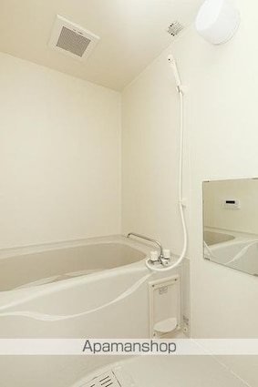 ヴィラ・アンソレイエ鶴市[2LDK/53.5m2]のバス